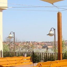 Terrasse Gibraltar Vendeghaz Fotos