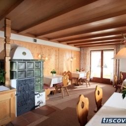 Salle du petit-déjeuner située dans le restaurant Sonnblick Westendorf Pension Fotos