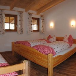Chambre Bauernhof Innerummerland Fotos