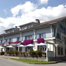 Exterior view Gasthof zum goldenen Lamm Fotos