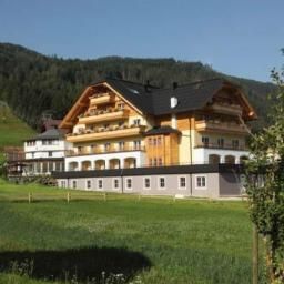 Exterior view Almgut das Vital & Relaxhotel Fotos