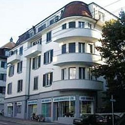 Exterior view Uni 80 Swiss Star Apartments Fotos