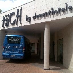  Täch Hotel Fotos