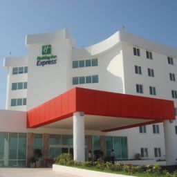 Vue extérieure Holiday Inn Express TAPACHULA Fotos