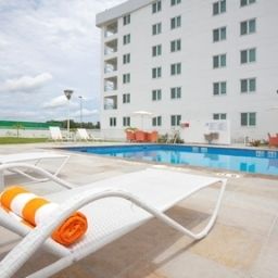 Piscine Holiday Inn Express TAPACHULA Fotos