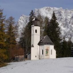 Widok z hotelu Alpspitz Pension-Ferienwohnungen Fotos