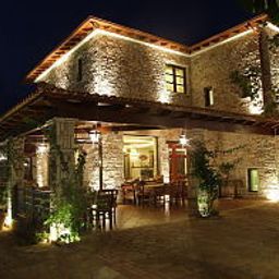 Exterior view Bacchus Fotos