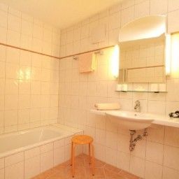 Salle de bains Bauernhof Vilshof Fotos