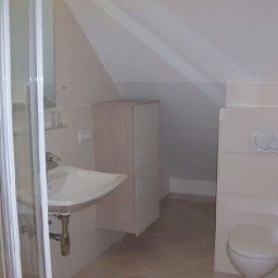 Salle de bains Bauernhof Abenteuer auf dem Biobauernhof Gut Neusess Fotos