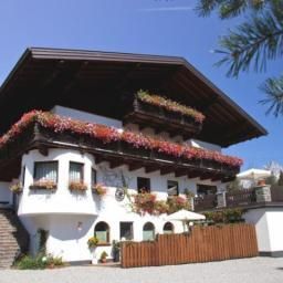 Vista esterna Landhaus Vierthaler Pension Fotos