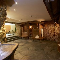 Wellness/fitness area Alphof Sölden Fotos