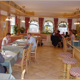 Frühstücksraum im Restaurant Gasthof Weisser Bär Fotos