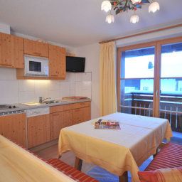  Ferienwohnungen/Hotel-Pension Faneskla Fotos