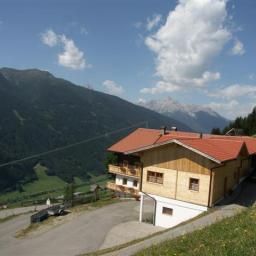 Bauernhof Schuistlhof Sillian