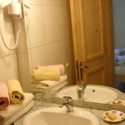 Camera da bagno ORTNERHOFHotel Restaurant Reiten Wohlfühlen Fotos