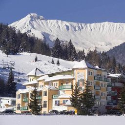 Außenansicht Kinder- und Familienparadies Sporthotel Achensee Fotos