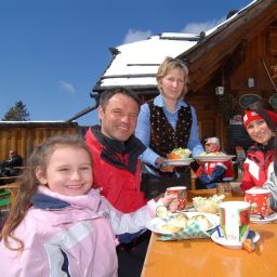 Außenansicht Kuchler Fotos