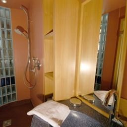 Badezimmer Fritz Walter Weinhotel Fotos