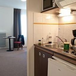 Kitchen Appart City Saint Maurice Résidence Hôtelière Fotos