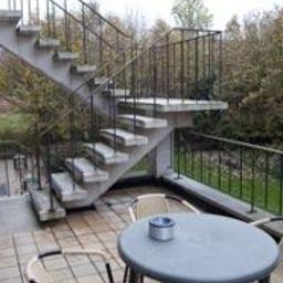 Terrasse Budget Flats Brussel Fotos