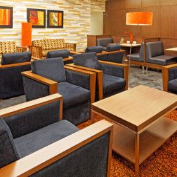 Halle Holiday Inn Express BOGOTA Fotos
