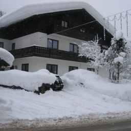 Exterior view Wallner Zimmer mit Bergblick Fotos