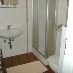 Salle de bains Wandergasthof zur Haltestelle Wandern Mühlviertel Fotos