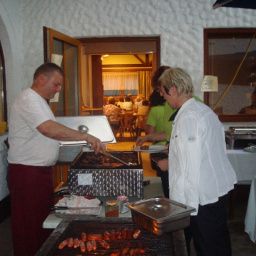 Buffet Wandergasthof zur Haltestelle Wandern Mühlviertel Fotos