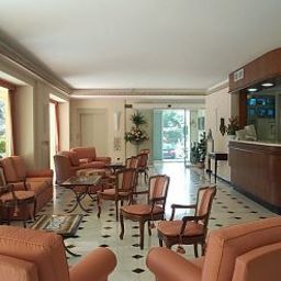 Hall Metropole Fotos