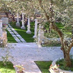 Garden Poggio degli Ulivi Fotos