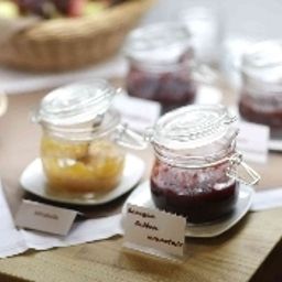 Sala colazione nel ristorante Aventis Wellness-und Saunaparadies Fotos