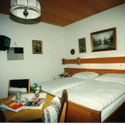  Pree Pension Fotos