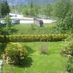 Widok z hotelu Dachsteinhof Gasthof Fotos