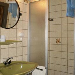 Camera da bagno Gasthof Rosslwirt Fotos