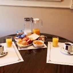 Sala colazione Central Marbella Fotos