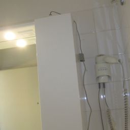 Bathroom Adam Apartment Fotos