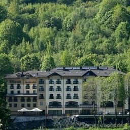 Außenansicht Elbrus Spa&Wellnes Fotos