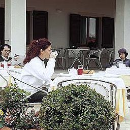 Giardino Albergo Rutiliano Fotos