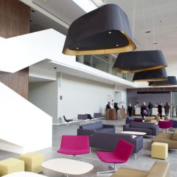 Hall DoubleTree by Hilton Hotel Leeds City Centre Fotos