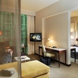 Suite Centro Barsha by Rotana Fotos