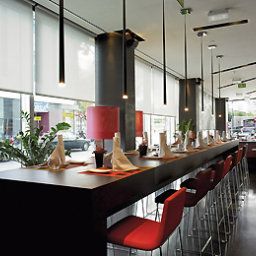 Зал для завтрака Novotel Barcelona City Fotos