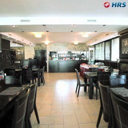 Breakfast room within restaurant Avis Fotos