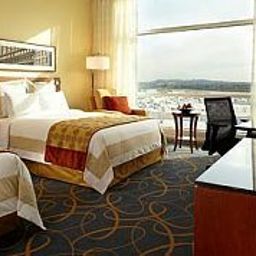 Room Montreal Airport Marriott Hotel Fotos