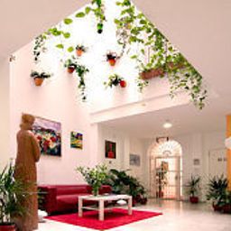 Hall Un Patio en Santa Cruz Fotos
