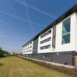 Widok zewnętrzny Ramada Encore Warrington Fotos