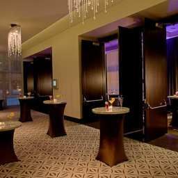 Sala de reuniones theWit Chicago  a DoubleTree by Hilton Hotel Fotos