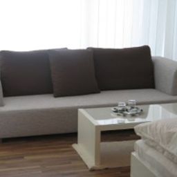  Gästevilla Fotos