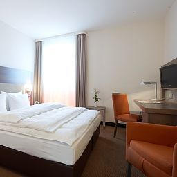 Номер InterCityHotel Berlin-Brandenburg Airport Fotos