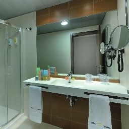 Salle de bains Abba Granada Hotel Fotos