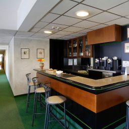 Bar King Hotel Motel Fotos